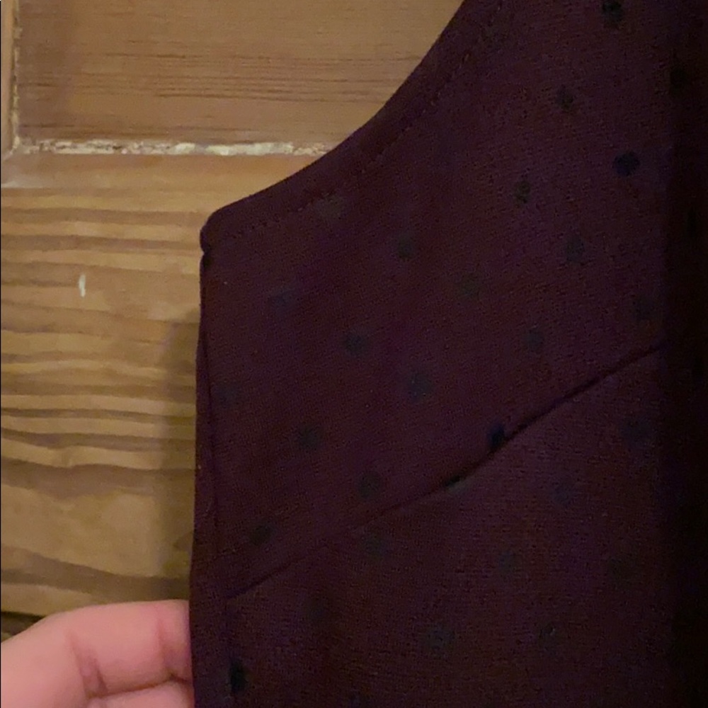 Maroon polka dot fit-and-flare dress - Picture 4 of 8